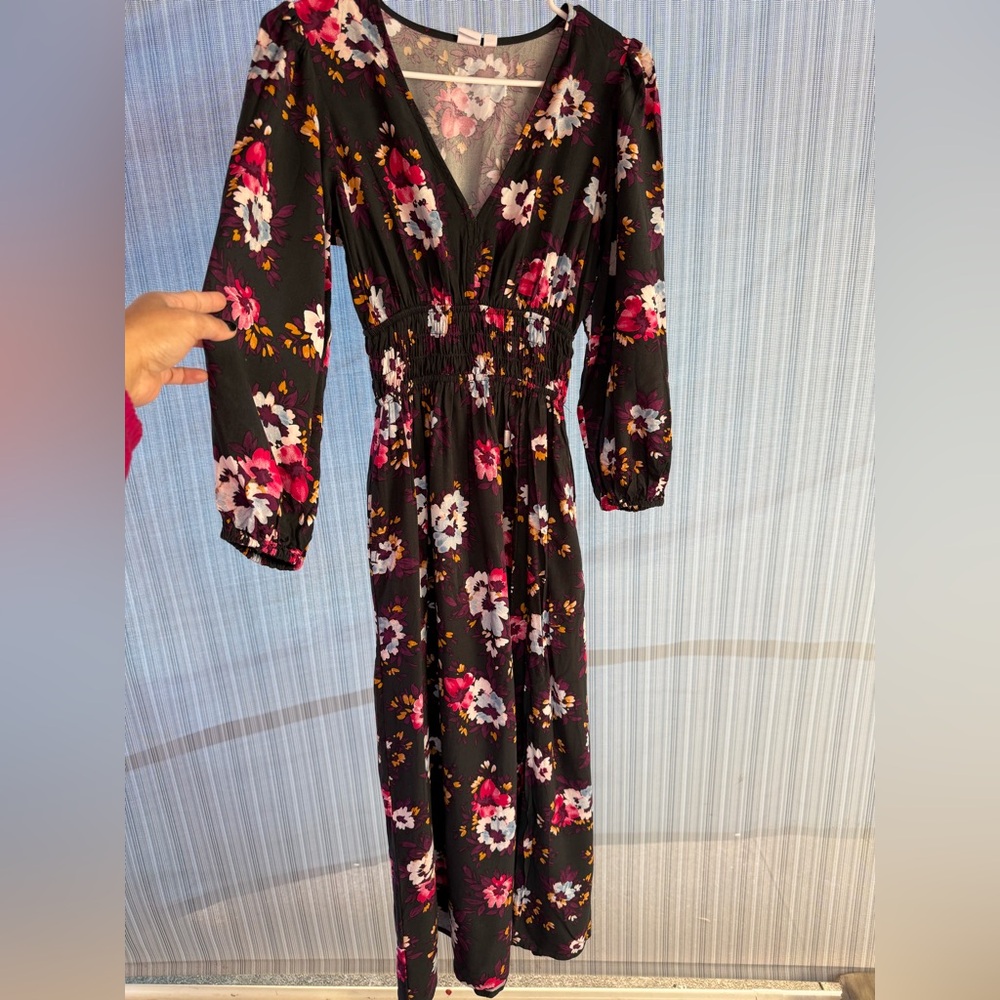 GAP Black Floral V-Neck Maxi Dress with Pink & White Blooms